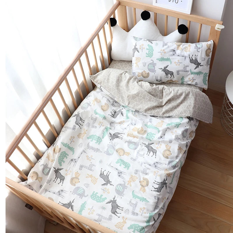 3 Pcs Crib Bedding Set
